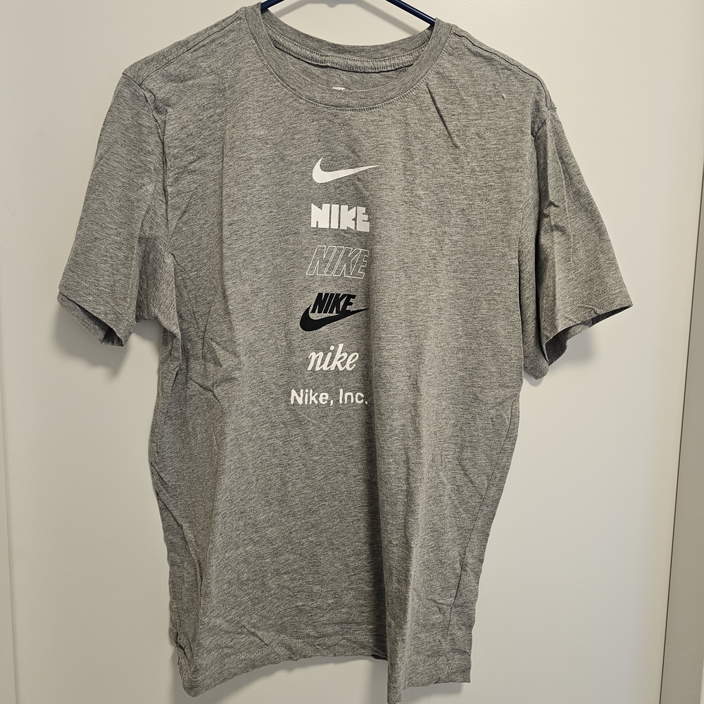 Nike Men's Heather Gray Logo Tee